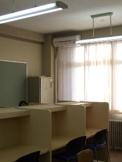 1F学習室(エアコン完備)